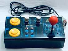 Cargar imagen en el visor de la galería, Standard Joystick - Metal Stick - Apple IIe / IIc - Vintage (J-207)
