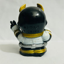 Load image into Gallery viewer, Kamen Rider Kuuga - Trading Figure
