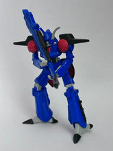 Cargar imagen en el visor de la galería, Heavy Metal / Juusenki L-Gaim - Bat-Shu - Gashapon EX HG Series - Trading Figure
