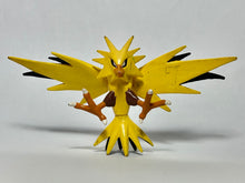 Load image into Gallery viewer, Pokémon XY - Zapdos - Trading Figure - Moncollé Ex
