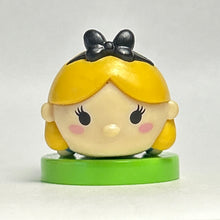 Cargar imagen en el visor de la galería, Disney Tsum Tsum - Alice - Trading Figure - Choco Egg (81)
