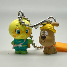 Cargar imagen en el visor de la galería, Sore Ike! Anpanman - Cheese &amp; Melonpanna - Keychain Mascot

