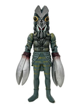 Cargar imagen en el visor de la galería, Ultraman - Alien Baltan - Action Monster Series
