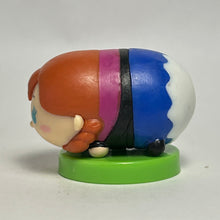 Cargar imagen en el visor de la galería, Disney Tsum Tsum - Anna - Trading Figure - Choco Egg (127)
