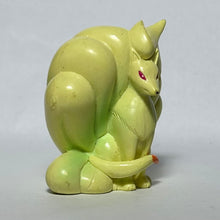 Load image into Gallery viewer, Pokémon - Ninetales - Trading Figure - Monster Collection
