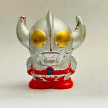 Cargar imagen en el visor de la galería, Ultraman Ace - Father of Ultra - Finger Puppet - SD Figure
