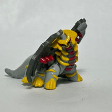 Load image into Gallery viewer, Pokémon DP - Giratina - Mini Figure
