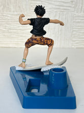 Load image into Gallery viewer, One Piece - Monkey D. Luffy - Figure - Holder Stand

