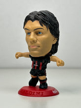 Cargar imagen en el visor de la galería, Corithian Miniatures - Paolo Maldini (AC Milan) - Mini Figure
