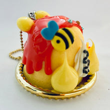 Cargar imagen en el visor de la galería, Disney Winnie the Pooh Sweets Deco Keychain

