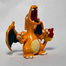 Cargar imagen en el visor de la galería, Pokémon - Charizard - Trading Figure - MC
