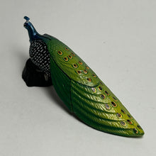 Cargar imagen en el visor de la galería, Indian peafowl - Trading Figure - Miniature (02)
