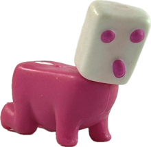 Cargar imagen en el visor de la galería, Puccho Mini Figure with Pencil
