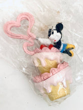 Cargar imagen en el visor de la galería, Disney Characters Patissier Mascot - Figure Strap (Set of 6)
