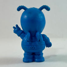 Cargar imagen en el visor de la galería, Dr Slump - Norimaki Arale - Keshigomu/Eraser - Bee - Blue ver.
