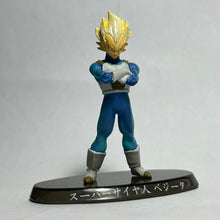 Cargar imagen en el visor de la galería, Dragon Ball Z - Vegeta SSJ - Trading Figure - SHF4
