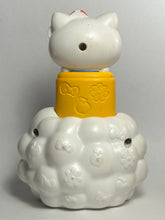 Cargar imagen en el visor de la galería, Hello Kitty OK Timer - Toy - Happy Meal
