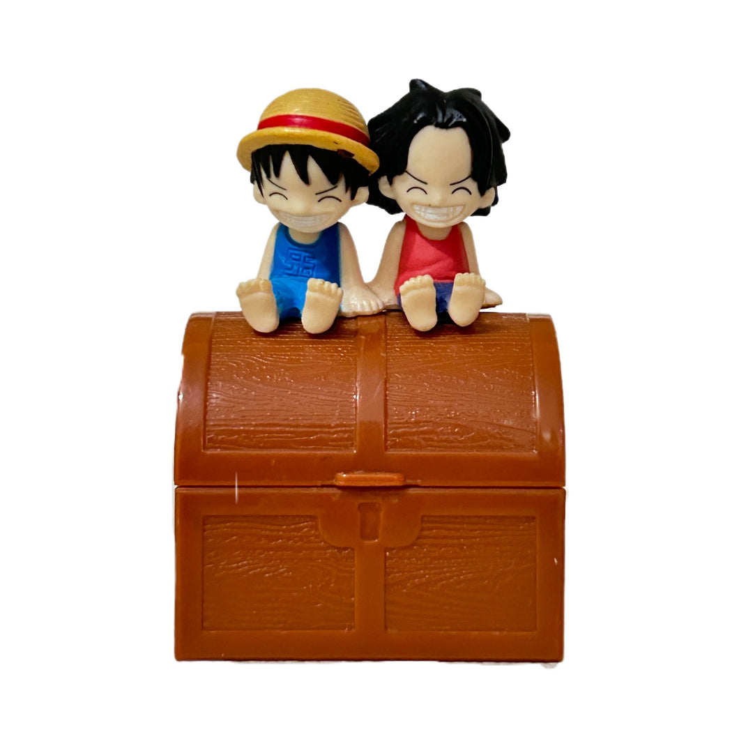 One Piece - Luffy & Portgas D. Ace - Childhood Treasure Chest Figure