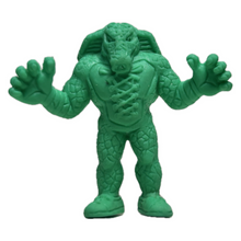 Load image into Gallery viewer, Kinnikuman - Sneagator - Eraser Mini Figure - Green ver. (73)
