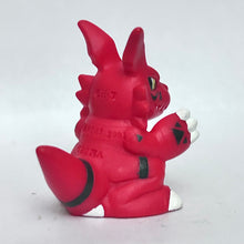 Cargar imagen en el visor de la galería, Digimon Tamers - Guilmon - Trading Figure - Finger Puppet
