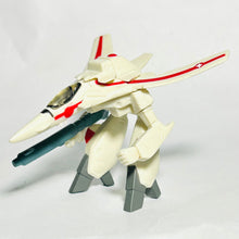 Load image into Gallery viewer, Super Dimension Fortress Macross - VF-1J Gerwalk - Trading Figure - HG Series Macross ~MISSION 1~
