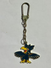 Load image into Gallery viewer, Pokémon - Yamikarasu / Murkrow - Metal Keychain
