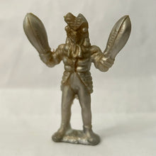 Cargar imagen en el visor de la galería, Ultraman - Alien Baltan - Trading Figure - Keshigomu - Candy Toy
