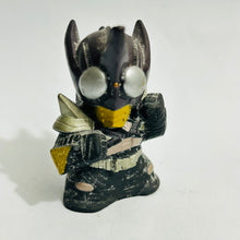 Load image into Gallery viewer, Kamen Rider Kabuto - Kamen Rider PunchHopper - Trading Figure
