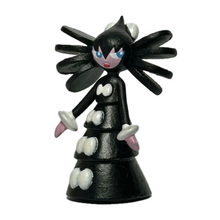 Load image into Gallery viewer, Pokémon BW - Gothitelle -  Mini Figure - 1/40
