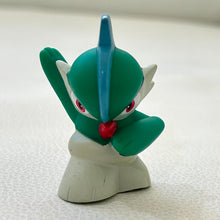 Cargar imagen en el visor de la galería, Pocket Monsters Diamond &amp; Pearl - Erureido / Gallade - Kime-Waza Pokémon Kids DP2
