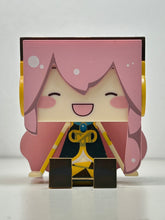 Load image into Gallery viewer, Vocaloid - Megurine Luka - Doll - Graphig ++

