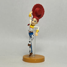 Cargar imagen en el visor de la galería, Toy Story 2 - Jessie - Trading Figure - Choco Egg (2)
