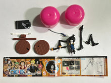 Cargar imagen en el visor de la galería, One Piece - Brook - Trading Figure - Choco Egg (9)
