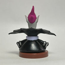 Cargar imagen en el visor de la galería, One Piece - Gecko Moria - Trading Figure - Choco Egg (16)
