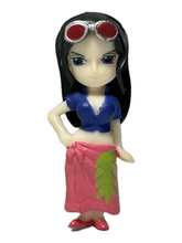 Cargar imagen en el visor de la galería, One Piece - Nico Robin - WCF Strap
