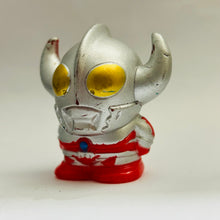 Cargar imagen en el visor de la galería, Ultraman Ace - Father of Ultra - Finger Puppet - SD Figure
