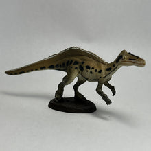 Load image into Gallery viewer, Suchomimus tenerensis - Trading Figure - Miniature (009b)
