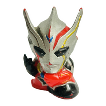 Cargar imagen en el visor de la galería, Ultraman Nexus - Dark Faust - Finger Puppet - SD Figure
