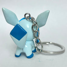 Load image into Gallery viewer, Pocket Monsters - Glacia / Glaceon - Figure Keychain
