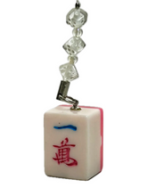 Cargar imagen en el visor de la galería, Mahjong Tile Mobile Phone Strap - Charm
