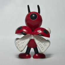 Load image into Gallery viewer, Pokémon - Ledian - Trading Figure - MC

