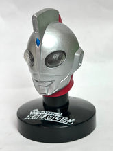 Load image into Gallery viewer, Ultraman USA - Ultraman Chuck - MasColle - U. Hikari No Kyojin Collection Vol.2
