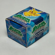 Cargar imagen en el visor de la galería, Pokémon - Caterpie - Trading Metal Figure - Gold ver.
