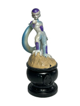 Cargar imagen en el visor de la galería, Dragon Ball Z - Frieza - Final Form - Chess Piece - King
