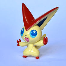 Cargar imagen en el visor de la galería, Pokémon XY - Victini - Trading Figure - Monster Collection
