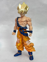 Cargar imagen en el visor de la galería, Dragon Ball Z - Son Goku SSJ - Figure - Real Works
