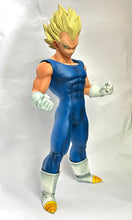 Cargar imagen en el visor de la galería, Dragon Ball Z - Vegeta SSJ - Master Stars Piece Figure - MSP
