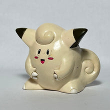 Load image into Gallery viewer, Pokémon - Clefairy - Trading Figure - Monster Collection
