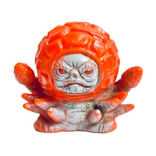 Cargar imagen en el visor de la galería, Ultraman: Towards the Future - Gudis - Finger Puppet
