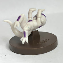 Load image into Gallery viewer, Dragon Ball Z - Frieza - Final Form - Desktop Figure
